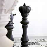 Sculpture Roi des Échecs - Pierre Noire - vue 3